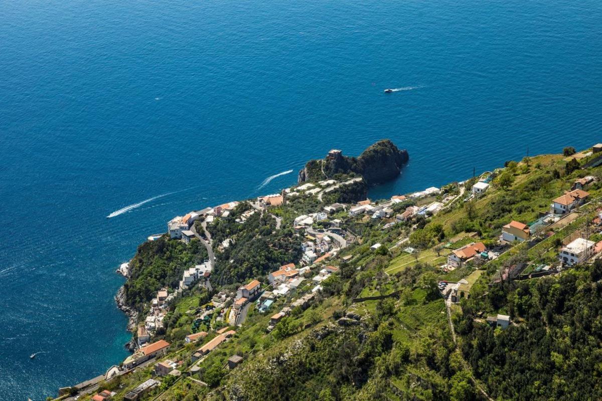 Plein Sud Agerola Bed & Breakfast San Lazzaro di Agerola Exterior photo